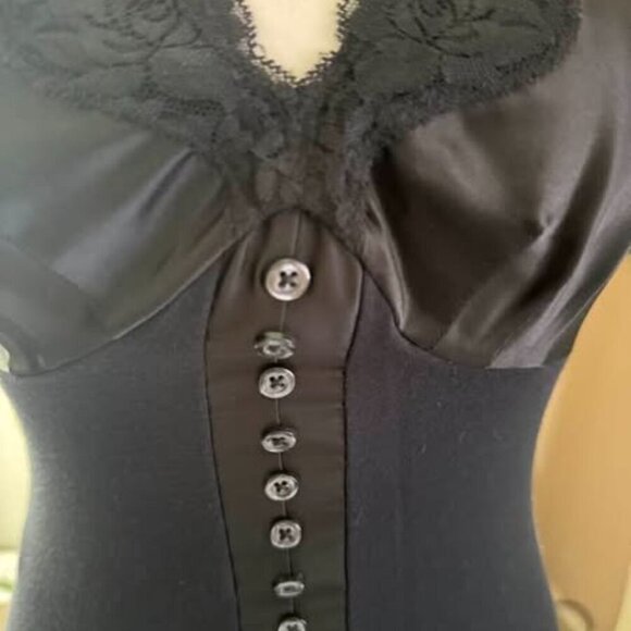 BLACK/SATIN TOP - Picture 7 of 7